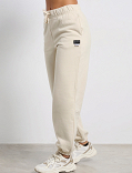 LESS IS MORE JOGGER