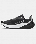 UA Velociti Distance