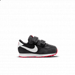 Nike MD Valiant