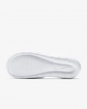 Nike Victori One