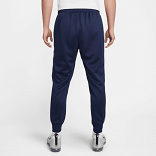 Nike Sportswear Repeat