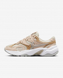W NIKE AL8