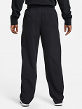 Nike Sportswear Club