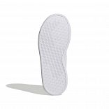 Advantage Court Lifestyle Hook-and-Loop Shoes