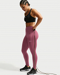 Nike One Seamless Front