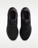 Nike Revolution 8