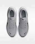 Nike Revolution 8
