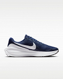 Nike Revolution 8