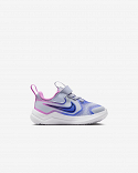 Nike Cosmic Runner