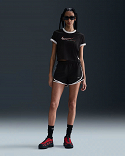 Nike Sportswear Club