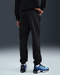 Nike Sportswear Club