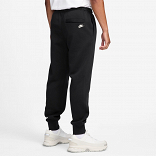 Nike Sportswear Club