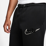 Nike Sportswear Club