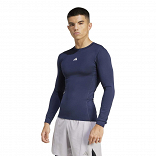 TECHFIT Compression Training Long Sleeve T-Shirt