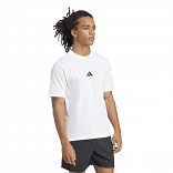 ESSENTIALS SMALL LOGO SINGLE JERSEY TEE