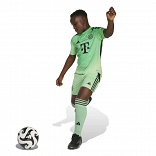 FC Bayern 2025/2026 Goalkeeper Jersey Kids