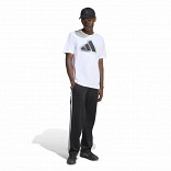 MODERN ESSENTIALS GRAPHIC T-SHIRT