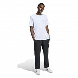 TRIPLE STRIPE VIBE GRAPHIC T-SHIRT