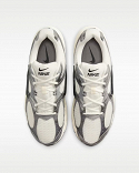 Nike V5 RNR