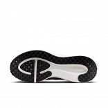 Nike Revolution 8