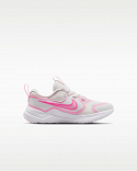Nike Cosmic Runner