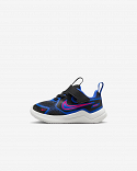 Nike Cosmic Runner