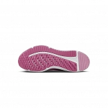 Nike Cosmic Runner