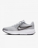 Nike Run Defy