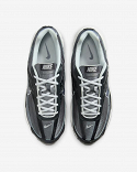 Nike Initiator