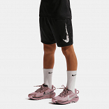 Nike Trophy23