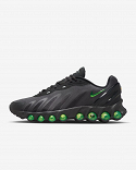 NIKE DN8