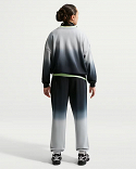 Nike Sportswear Studio