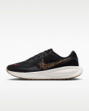 Nike Revolution 8