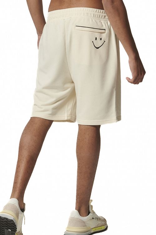 ATHLEISURE STYLE SHORTS