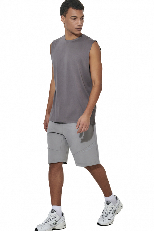 MEN'S TECH TRAINING SHORTS