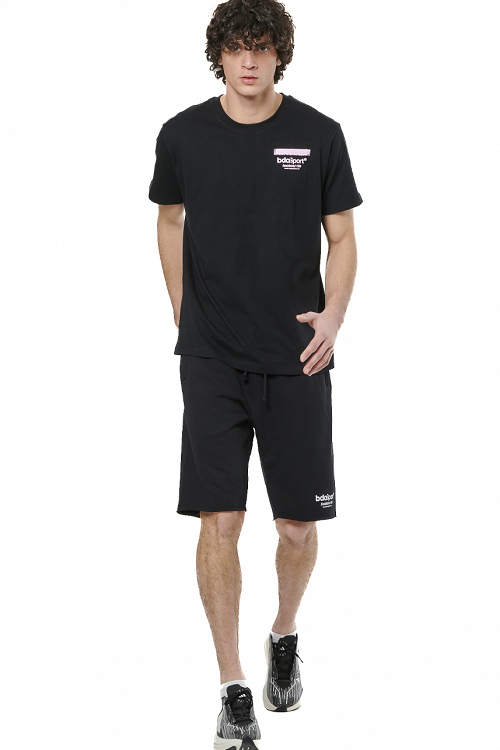 MEN'S SLIM FIT T-SHIRT