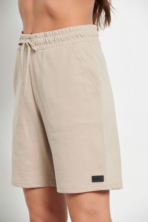 BDTKW LONG WALKSHORT ABOVE KNEE-MEDIUM CROTCH