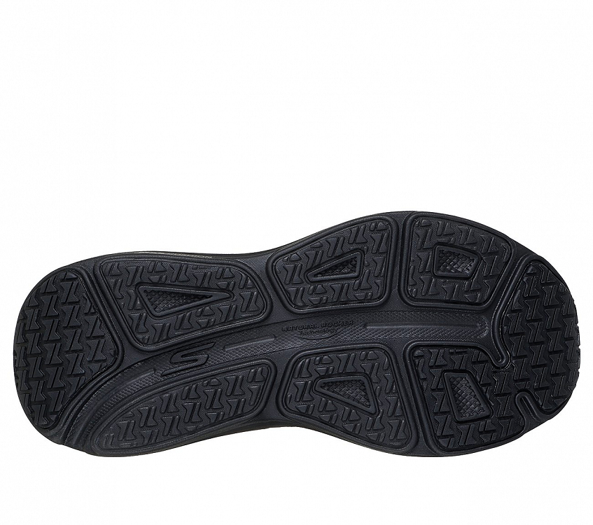 SKECHERS  Max Cushioning Endeavour