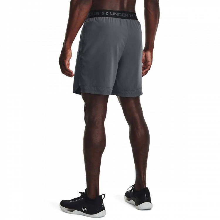 UA Vanish Woven 6in Shorts