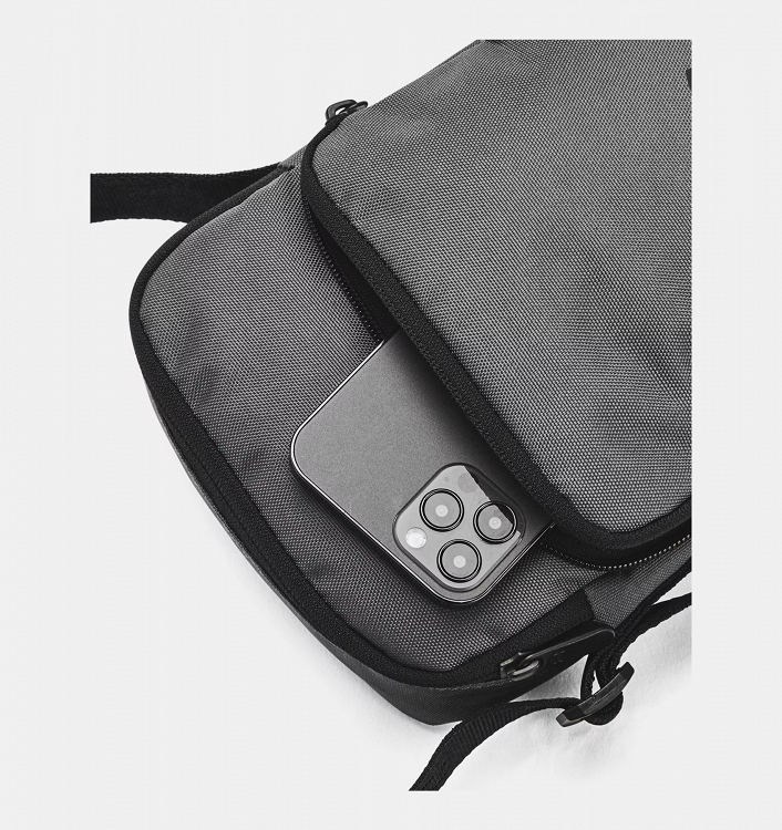 UA Loudon Lite Crossbody