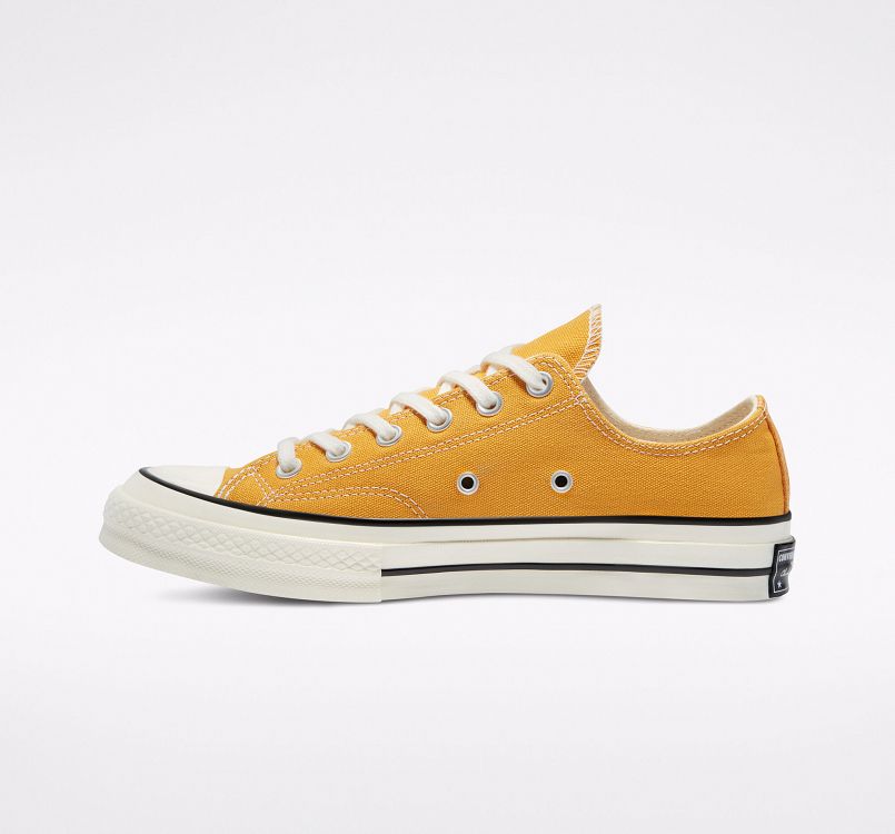 CHUCK 70