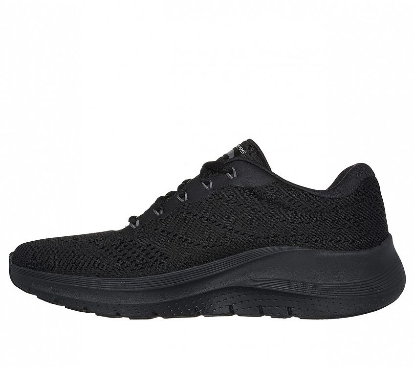 Arch Fit Engineered Mesh Lace Up