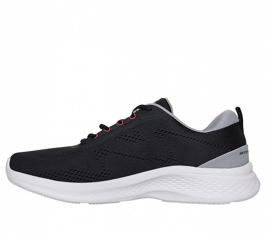 Engineered Mesh Lace Up