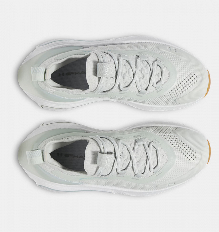 UA W Phantom 4