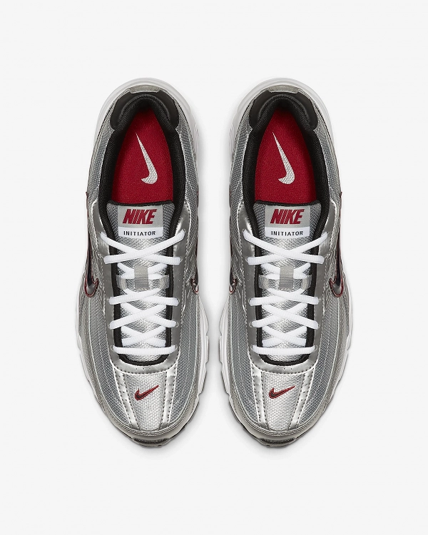 Nike Initiator