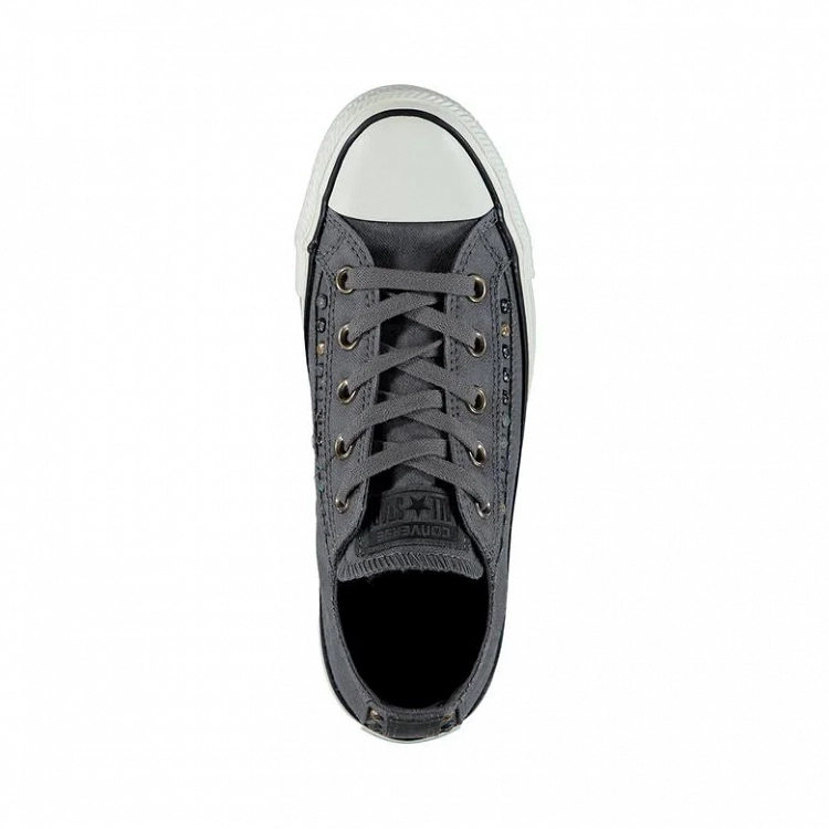 CHUCK TAYLOR EYEBROW CUT OUT OX