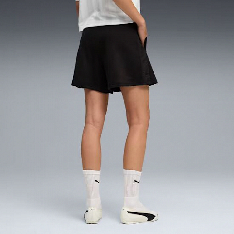 HER High-Waist Shorts 5”
