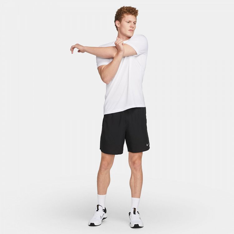 Nike Challenger