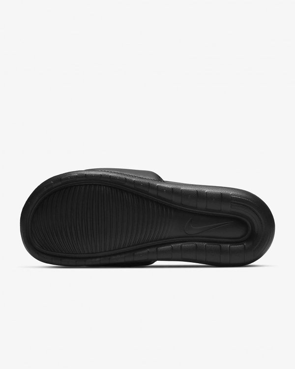 Nike Victori One