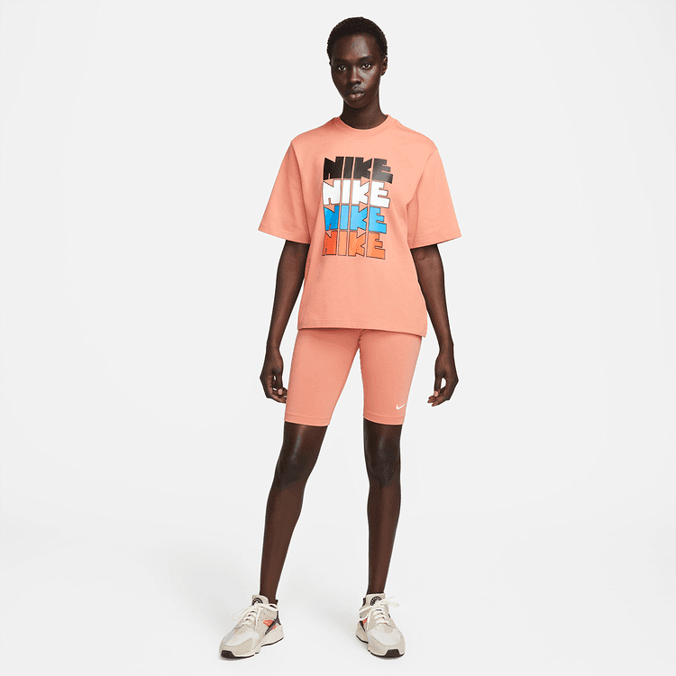Nike Sportswear Essential